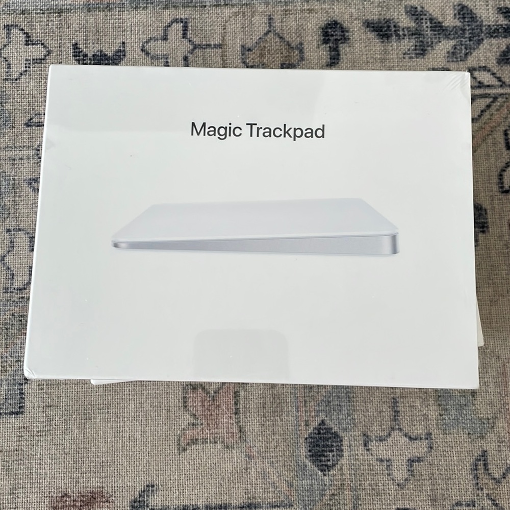 NEW - Apple Magic Trackpad